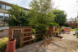 Chandos Street Broomhill